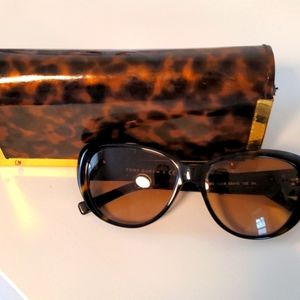 Women's Sunglasses (Tory Burch) Tortoise Shell
